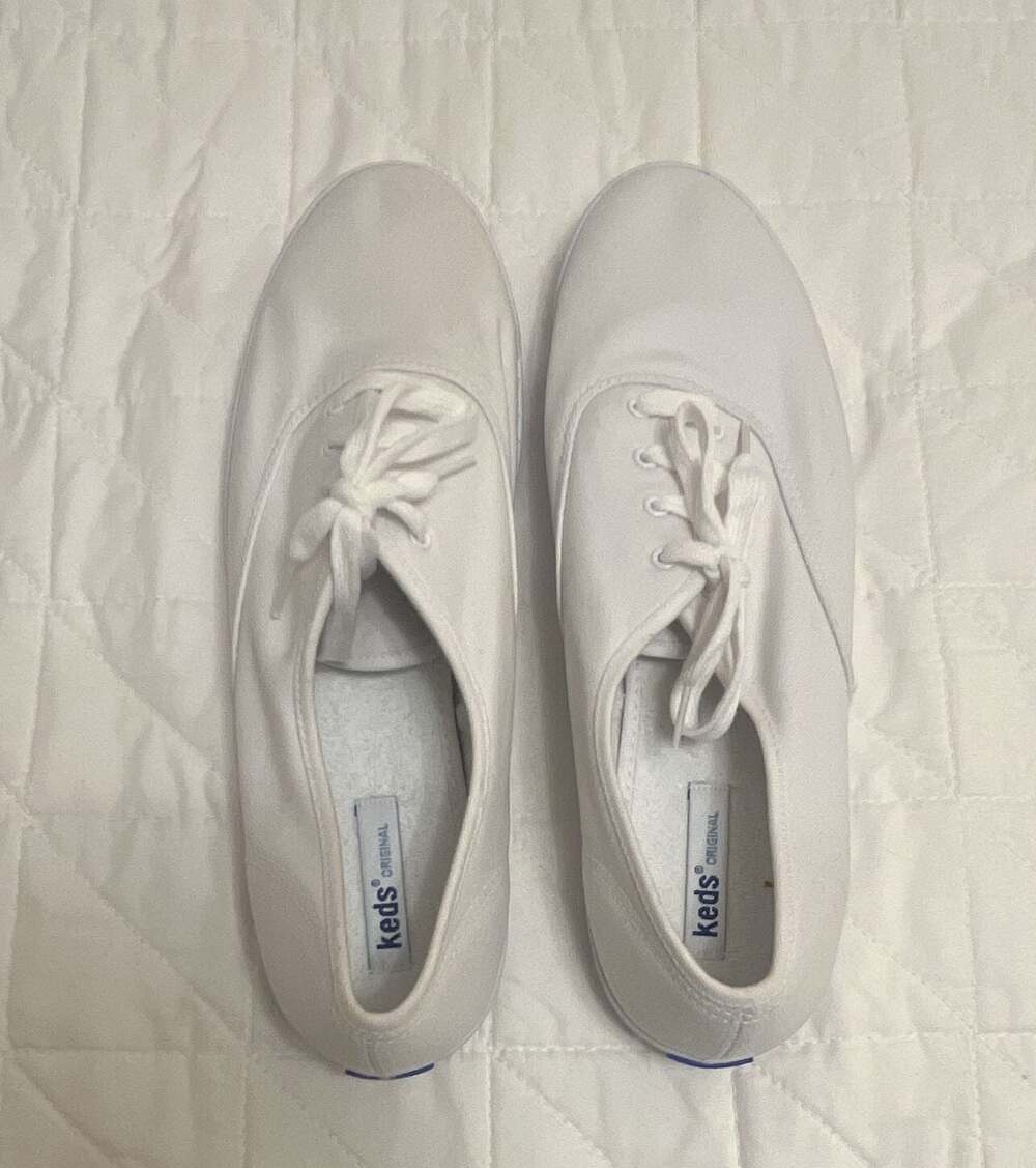 Keds Women's Champion Point Low Canvas White Sneakers Size 13 Women’s